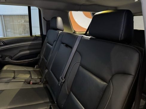 Used 2016 Chevrolet Suburban LT image 36