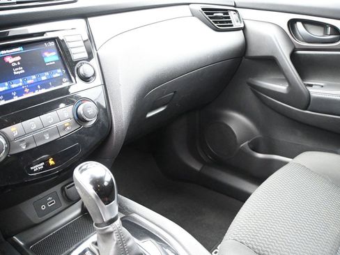 Used 2020 Nissan Rogue Sport S w/ Appearance Package AWD/4WD image 4