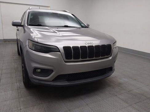 Used 2020 Jeep Cherokee Latitude Plus AWD/4WD image 14