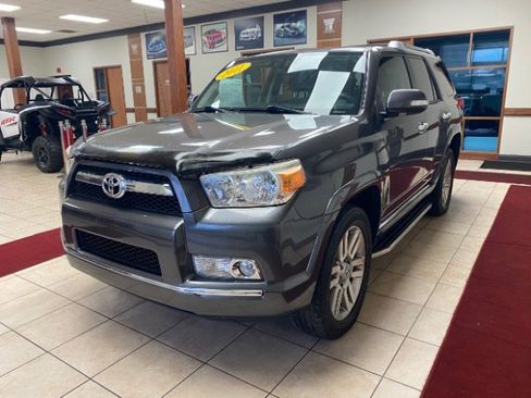 Used 2011 Toyota 4Runner Limited image 1