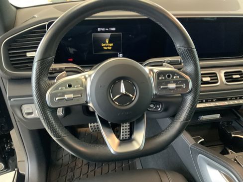 Used 2022 Mercedes-Benz GLS 450 4MATIC image 18