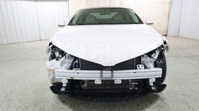 Used 2014 Lincoln MKZ Hybrid w/ Equipment Group 202A Reserve FWD image 7
