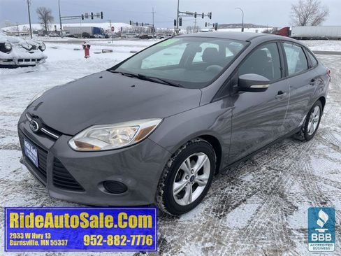 Used 2013 Ford Focus SE image 1