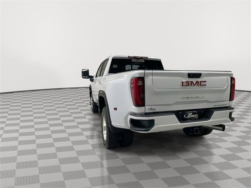 New 2026 GMC Sierra 3500 Denali w/ Denali Reserve Package image 8
