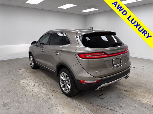 Used 2018 Lincoln MKC Select w/ Select Plus Package image 7