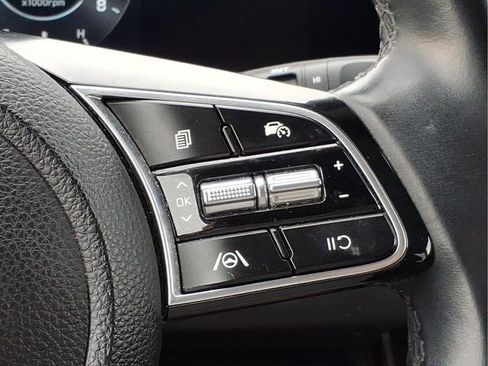 Used 2024 Kia Seltos EX image 27