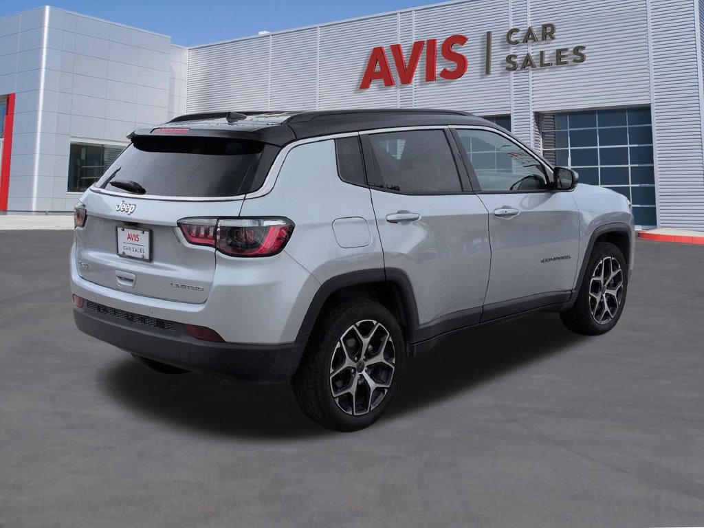 Used 2025 Jeep Compass Limited AWD/4WD image 6