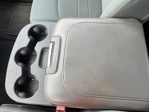 Used 2015 RAM 1500 Express AWD/4WD image 30