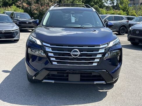 New 2026 Nissan Rogue Platinum w/ Platinum Premium Package AWD/4WD image 2