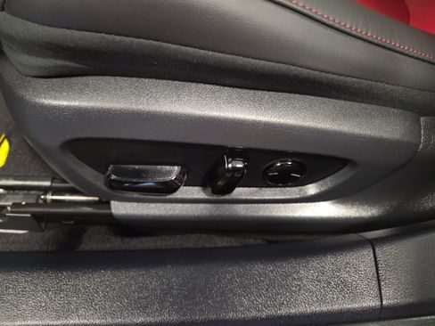 Certified 2025 Lexus ES 350 F Sport image 28