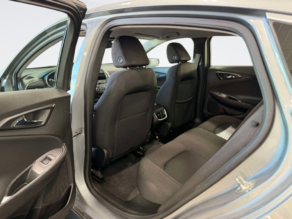 Used 2024 Chevrolet Malibu LT FWD image 13