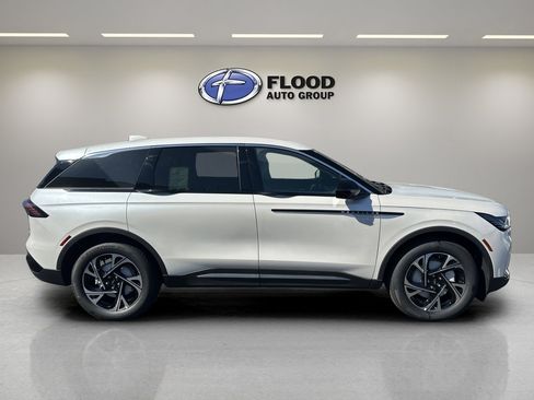 New 2026 Lincoln Nautilus Premier w/ Equipment Group 102A image 4