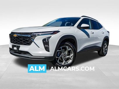 Used 2025 Chevrolet Trax LT