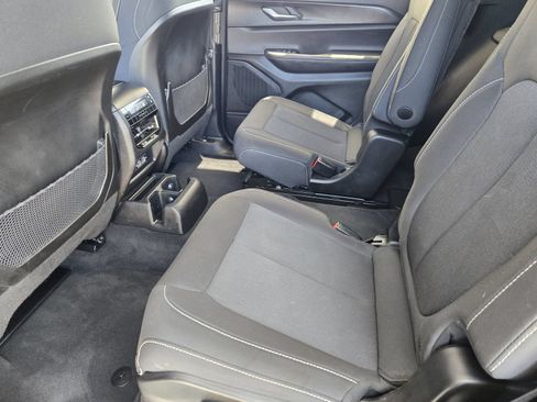 Used 2025 Jeep Grand Cherokee L Laredo RWD image 33