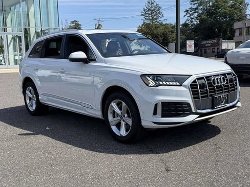 Used 2023 Audi Q7 2.0T Premium Plus w/ Premium Plus Package AWD/4WD image 3
