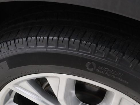 Certified 2023 Ford Explorer XLT w/ Equipment Group 202A image 14