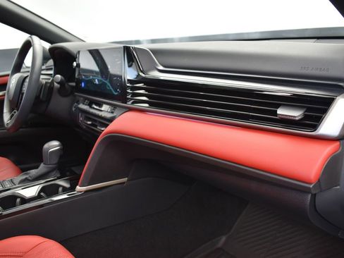 Used 2025 Toyota Camry XSE image 24