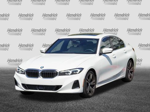 Certified 2024 BMW 330i Sedan RWD image 5