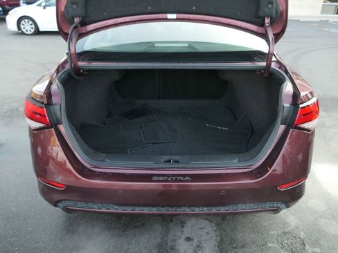 Used 2020 Nissan Sentra SV image 24