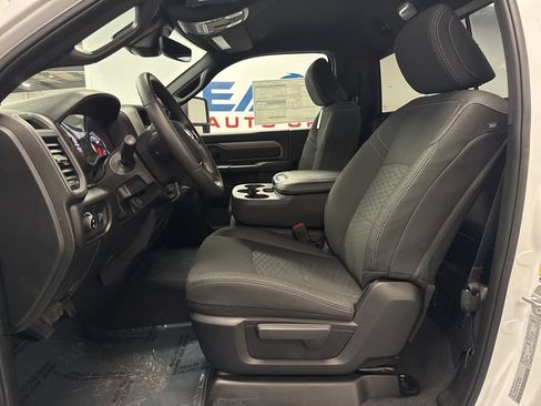 New 2026 RAM 2500 Tradesman AWD/4WD image 18