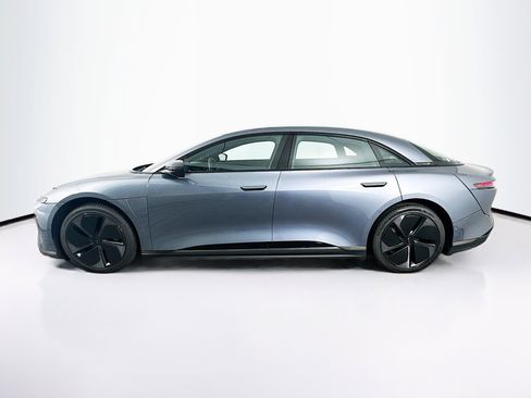 Used 2024 Lucid Air Pure RWD image 4