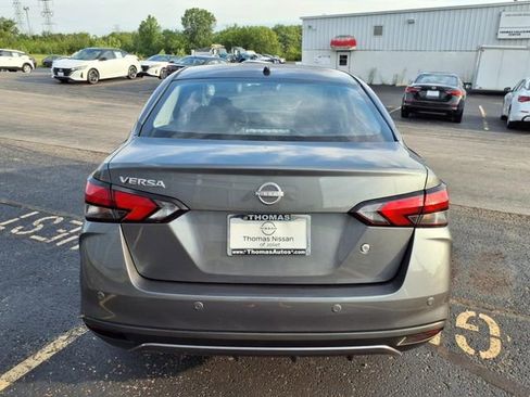 Certified 2025 Nissan Versa S w/ Trunk Package image 4