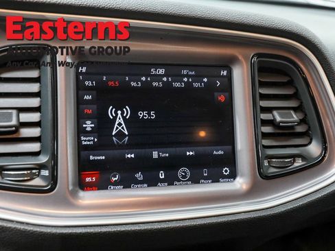 Used 2022 Dodge Challenger R/T Scat Pack w/ Scat Pack Stripe image 19