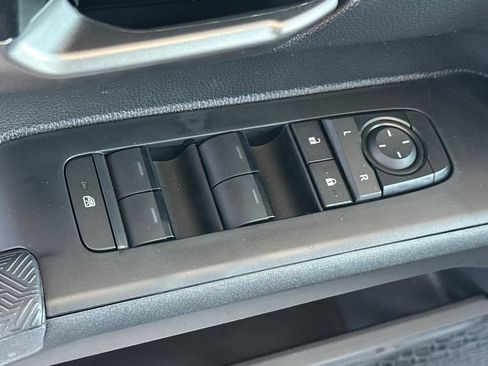 New 2025 Toyota Tacoma TRD Off-Road image 12