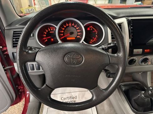 Used 2008 Toyota Tacoma PreRunner RWD image 12