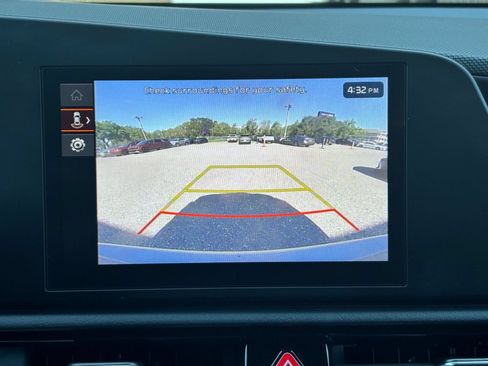 Used 2026 Kia Niro LX FWD image 22