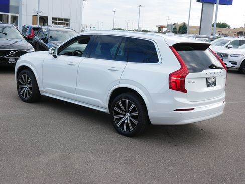 Certified 2023 Volvo XC90 B5 Core w/ Climate Package AWD/4WD image 5