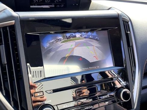 Used 2022 Subaru Crosstrek 2.0i Premium image 21