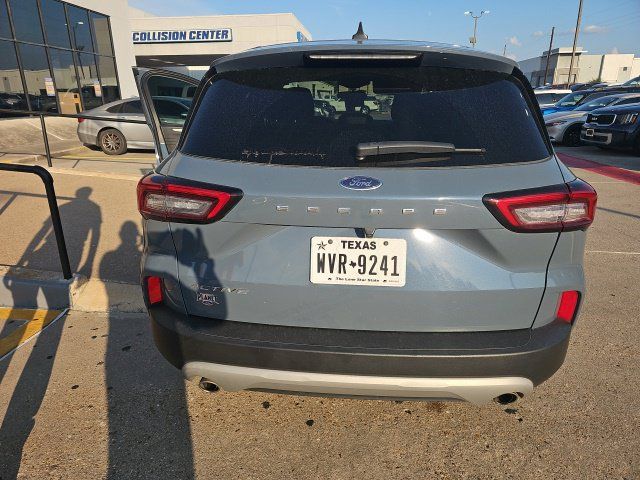 Used 2025 Ford Escape Active FWD image 4