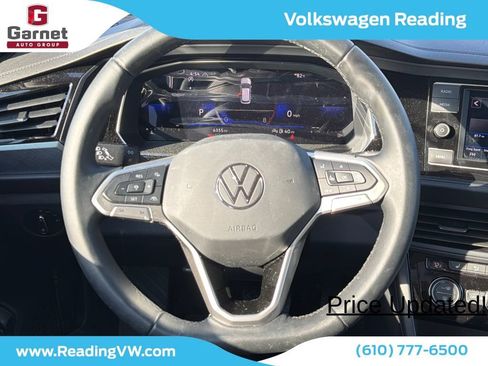 Certified 2023 Volkswagen Jetta SE FWD image 14