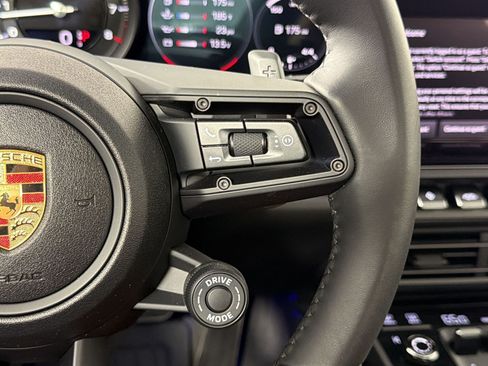 Certified 2024 Porsche 911 Carrera T RWD image 21
