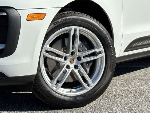 Used 2024 Porsche Macan image 14