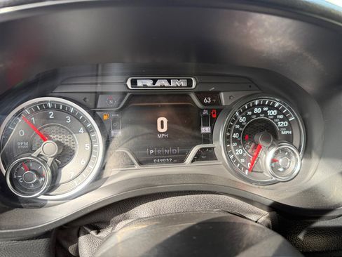 Used 2021 RAM 1500 Laramie image 11