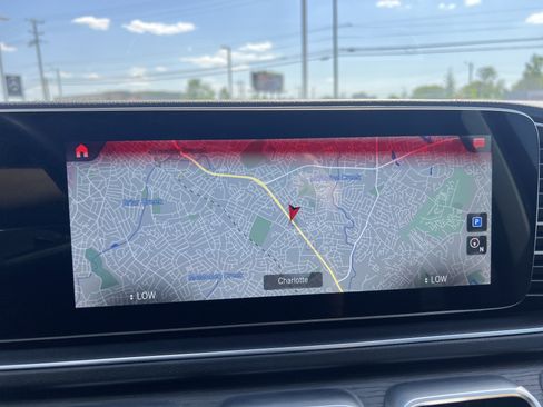 Used 2023 Mercedes-Benz GLS 450 4MATIC image 24