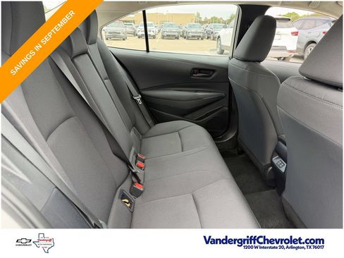 Used 2025 Toyota Corolla LE FWD image 25