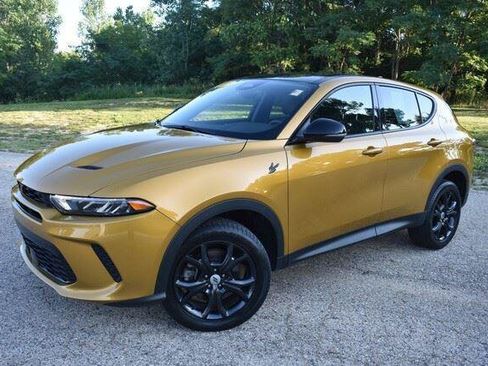 Used 2023 Dodge Hornet GT Plus w/ GT Blacktop Package AWD/4WD image 13