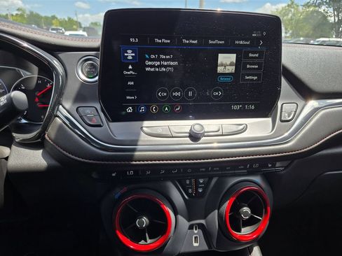 Used 2025 Chevrolet Blazer RS FWD image 18