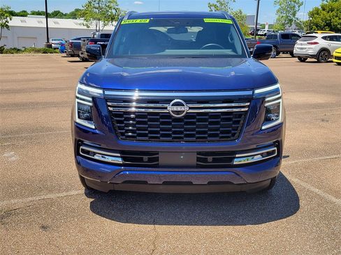 New 2025 Nissan Armada SL w/ Captain's Chari Seat Package image 17