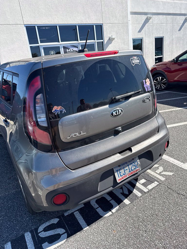 Used 2019 Kia Soul w/ Option Group 020 FWD image 6