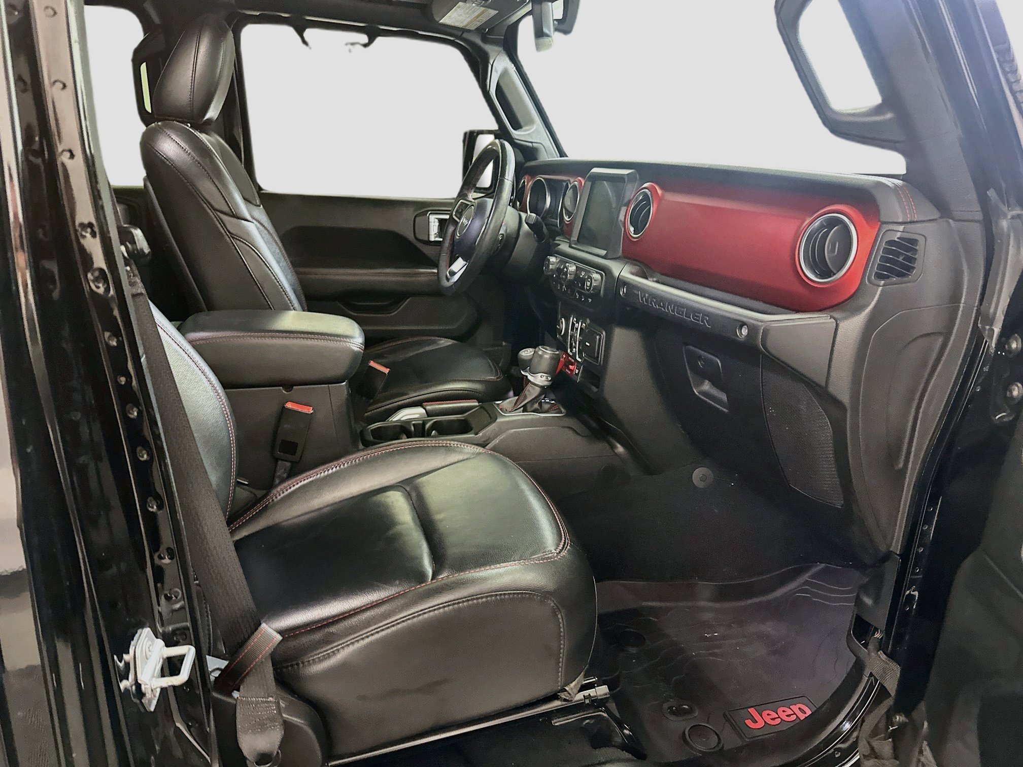 Used 2019 Jeep Wrangler Unlimited Rubicon AWD/4WD image 32