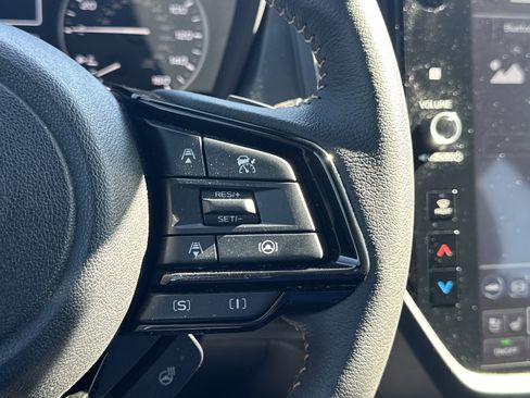 Used 2025 Subaru Forester Touring image 15