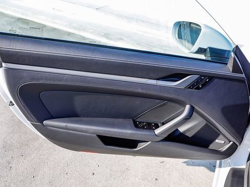 Used 2025 Porsche 911 Carrera image 24