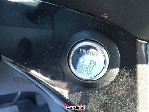 Used 2019 Ford Escape Titanium image 29