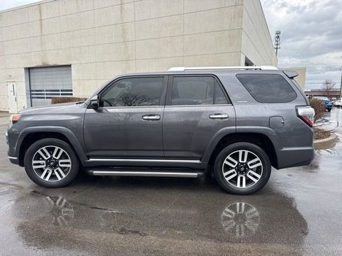 Used 2017 Toyota 4Runner Limited image 10