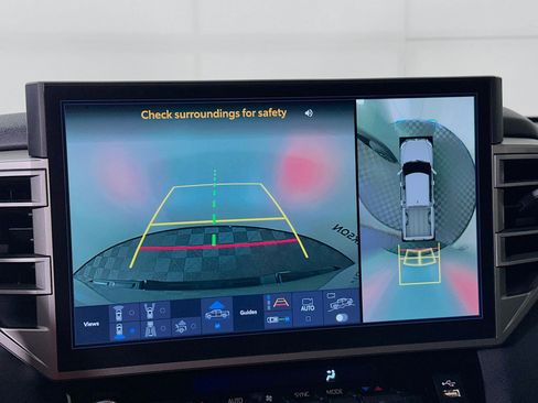 Used 2025 Toyota Tundra Limited image 25