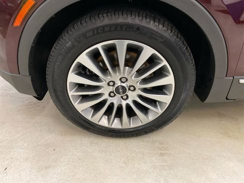 Used 2018 Lincoln MKC Reserve image 18